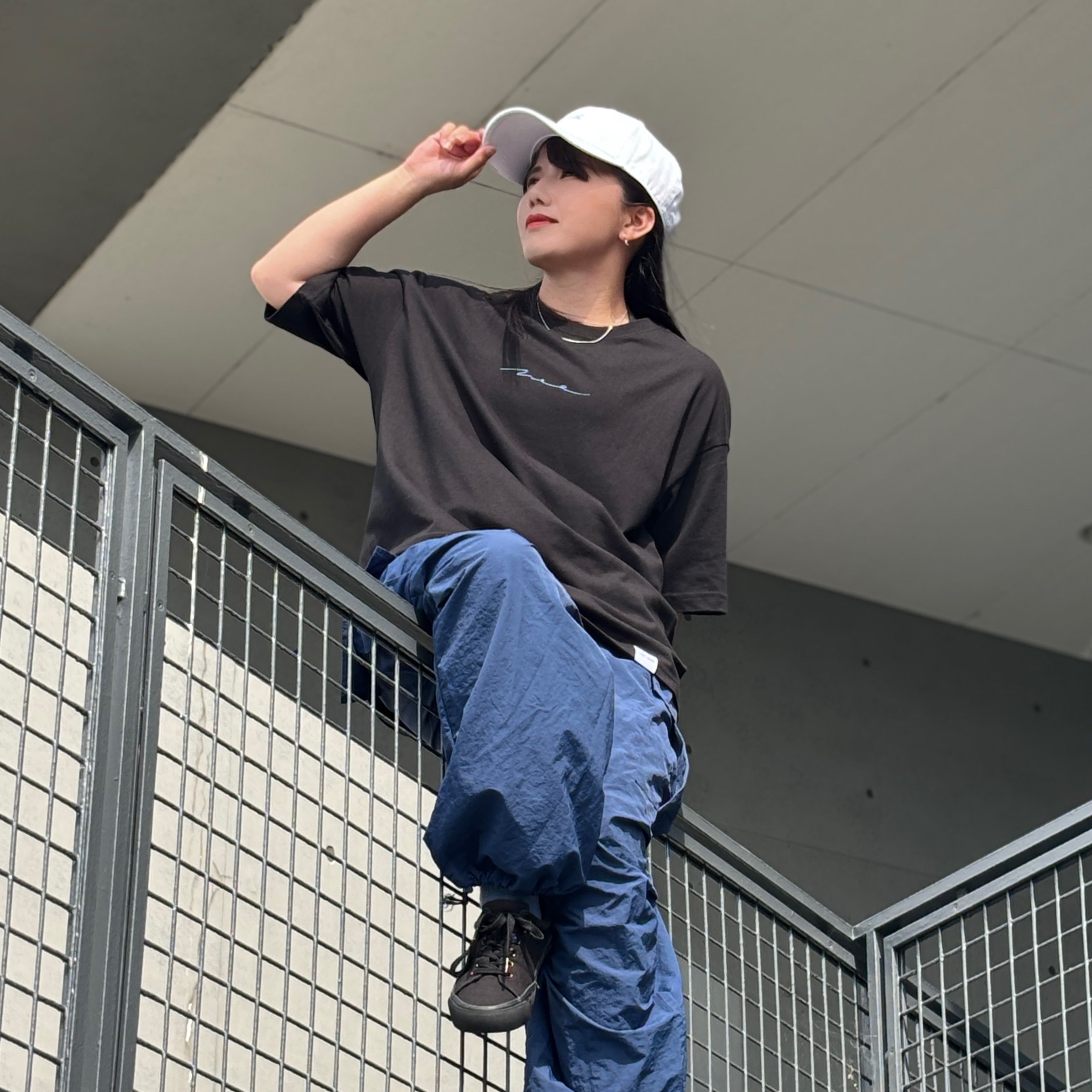 FLOW Line Tee BLACK