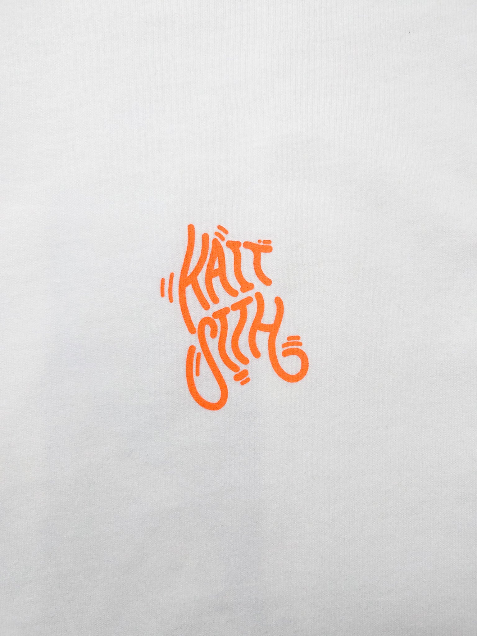GRAPHIC TEE WHITE